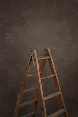 10060 Warm Grey Mid Text M
