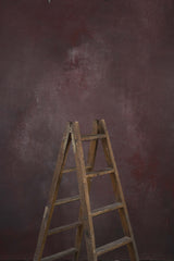 10204 Red Distressed Text L