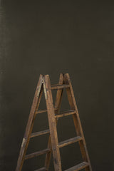 10220 Olive Green Distressed Text ST