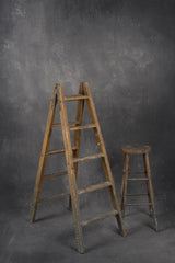 1033 Grey Distressed Text XL