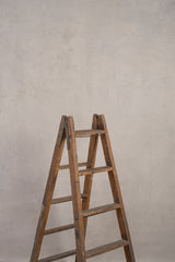 10367  Light Grey Mid Text L