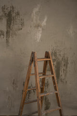 10413 Beige Strong Text L
