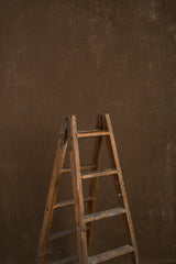 10471 Brown Mid Text L