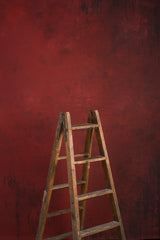 10476 Red Strong Text L