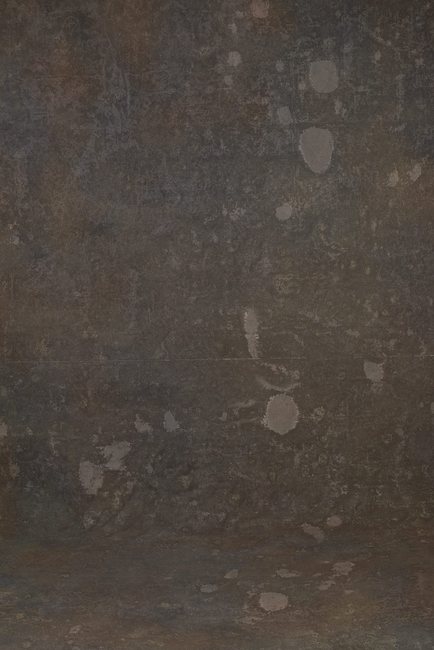 Warm Grey Backdrop Strong Text XL 1056