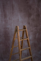 10710 Cold Grey Violet Strong Text M
