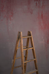 10742 Red Grey Strong Text ST