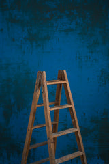 10787 Blue Strong Text L
