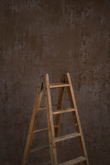 10797 Grey Brown Strong Text L