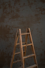 10980 Warm Grey Strong Text M