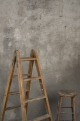 1105 Grey Mid Text L+