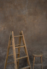 1114 Grey Brown Strong Text L+
