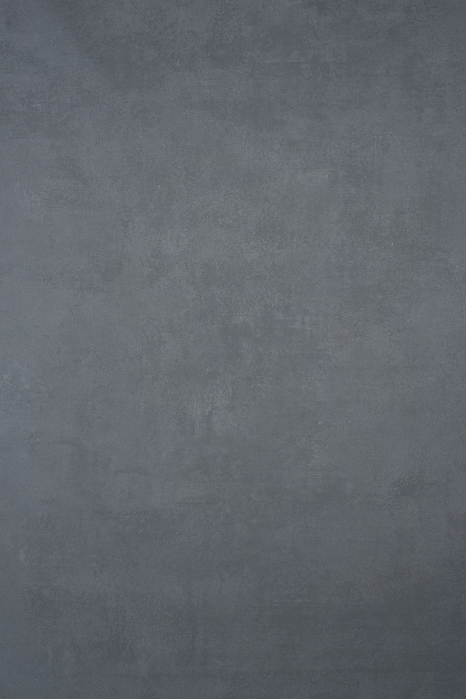 1126 Cold Grey Distressed Text L+