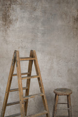 1138 Warm Grey Strong Text L+