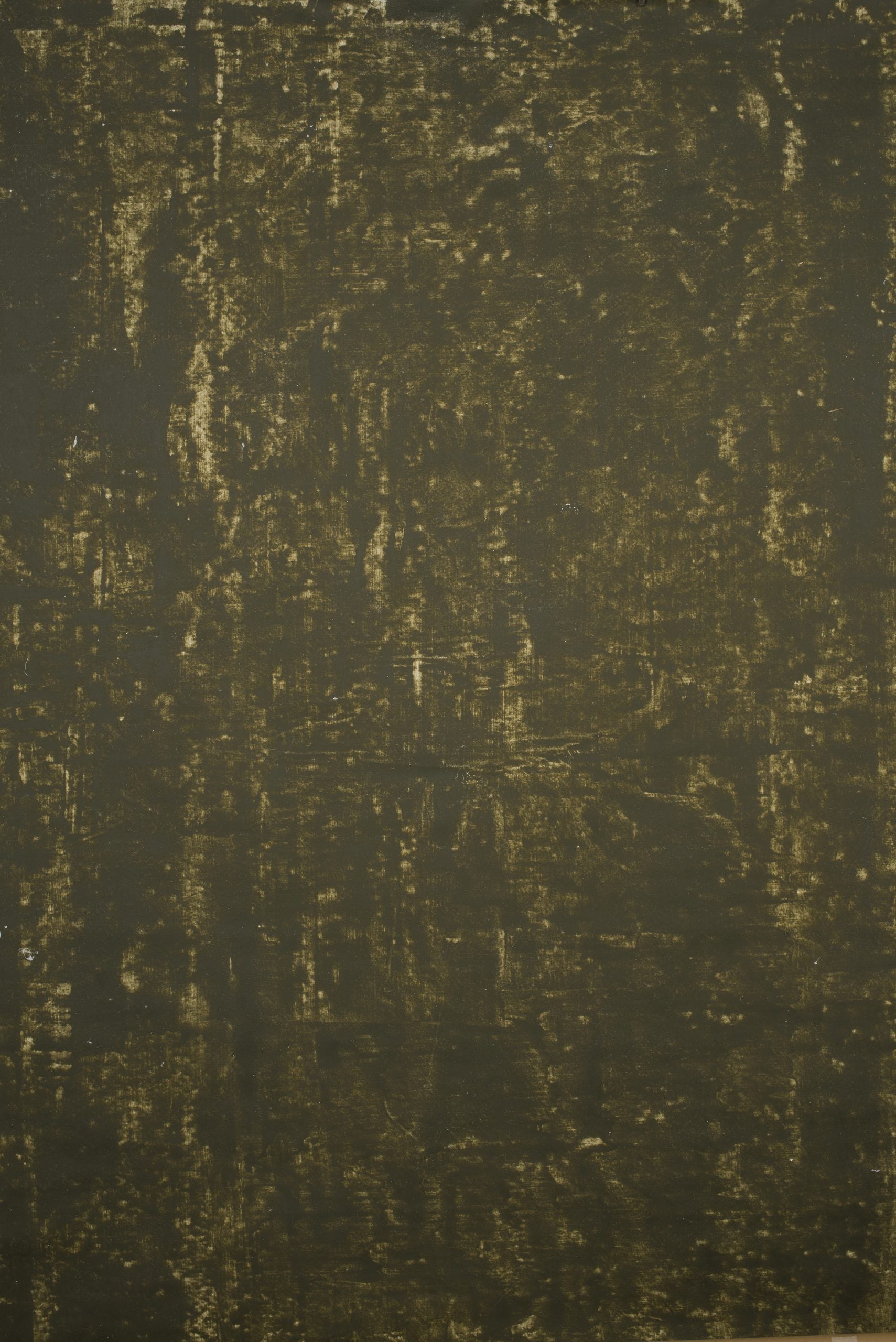 11401 Green Distressed Text M