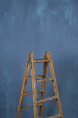 11405 Blue Strong Text M