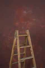 11473 Red Mid Text ST