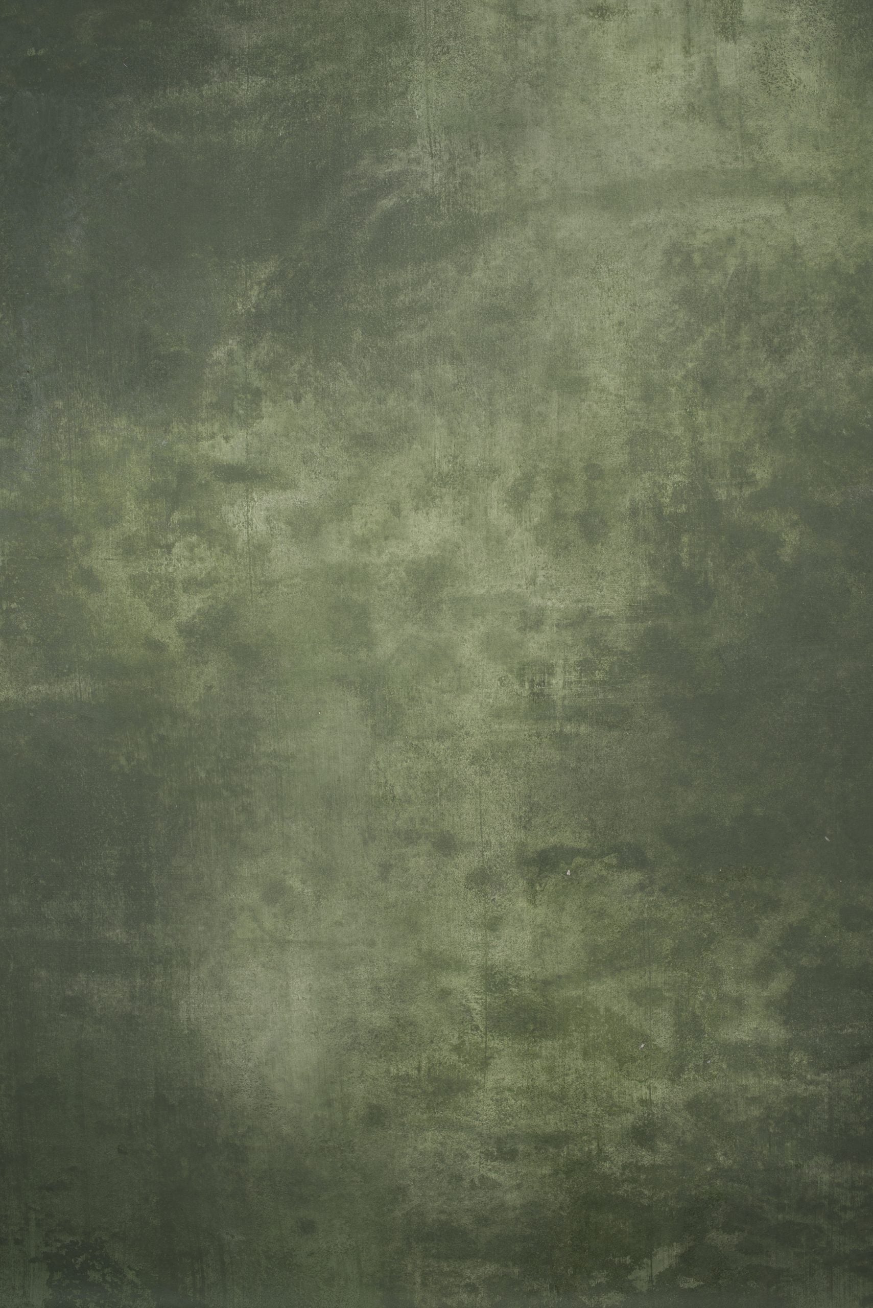 11575 Green Distressed Text M