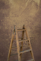 11605 Ochre Red Strong Text ST