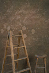 1166 Brown Mid Text L+