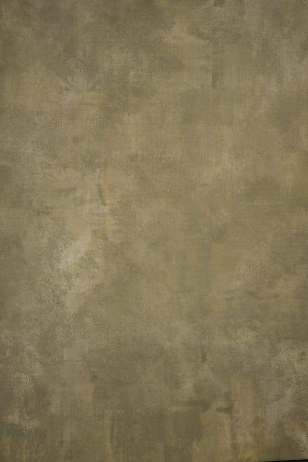 11689 Green Distressed Text L