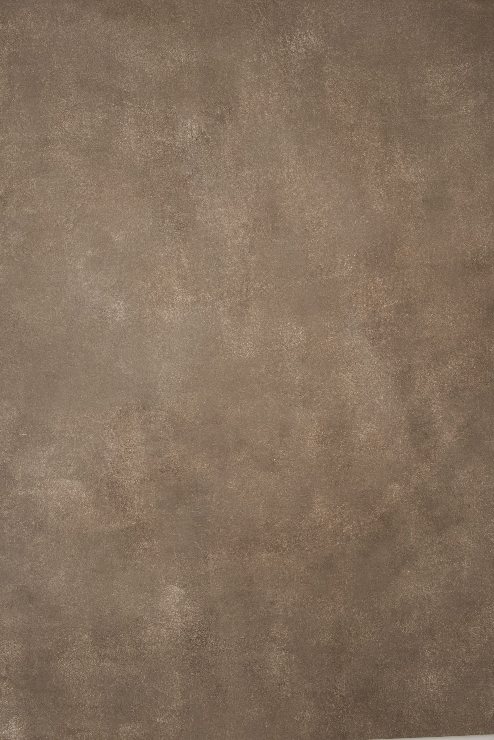 1170 Brown Distressed Text L+