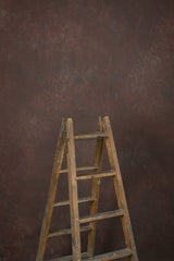 11715 Red Brown Strong Text L