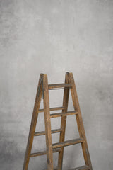 11743 Light Grey Distressed Text M