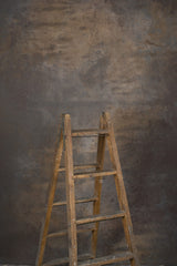 11772 Brown Ochre Distressed Text M