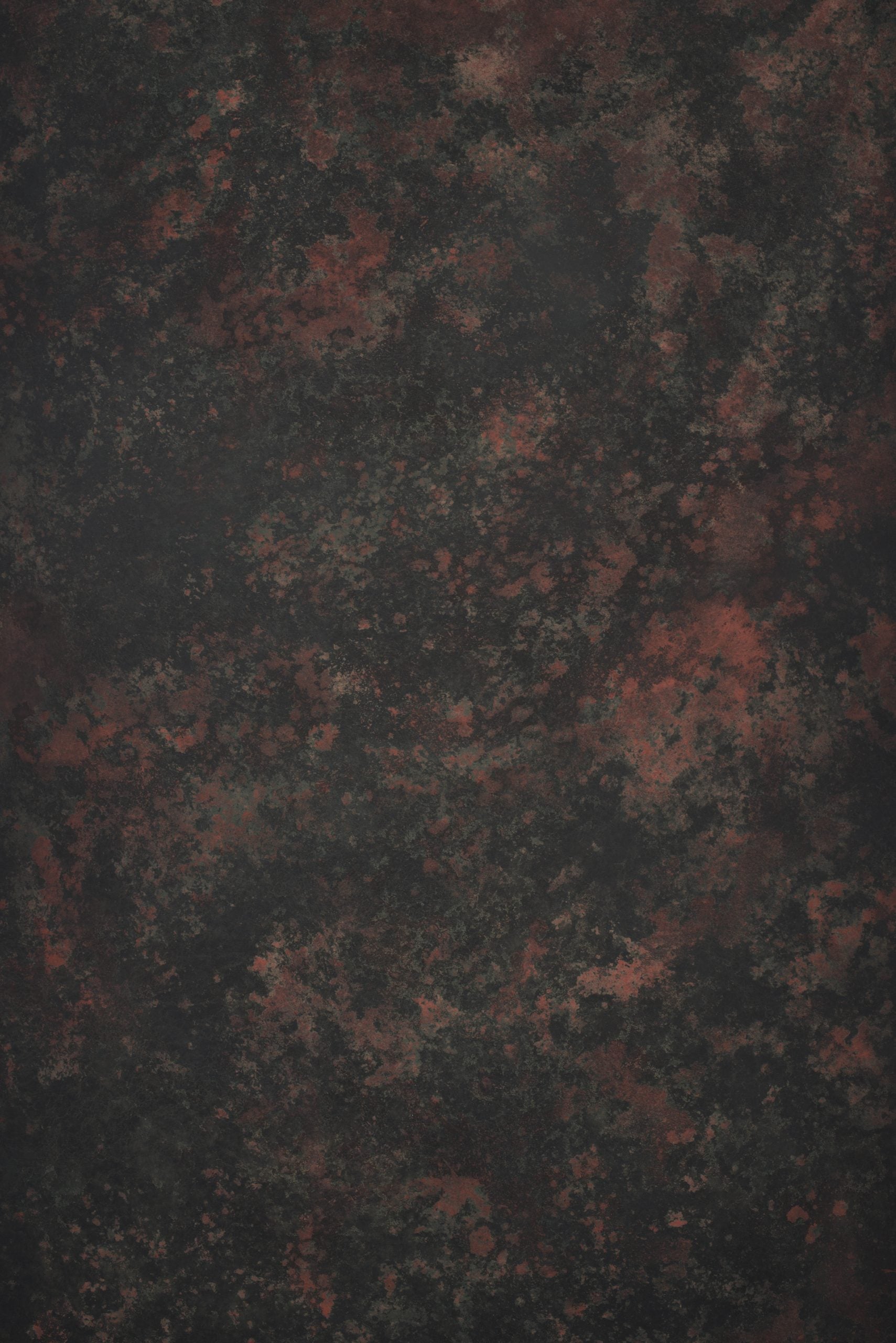 11784 Green Red Strong Text M