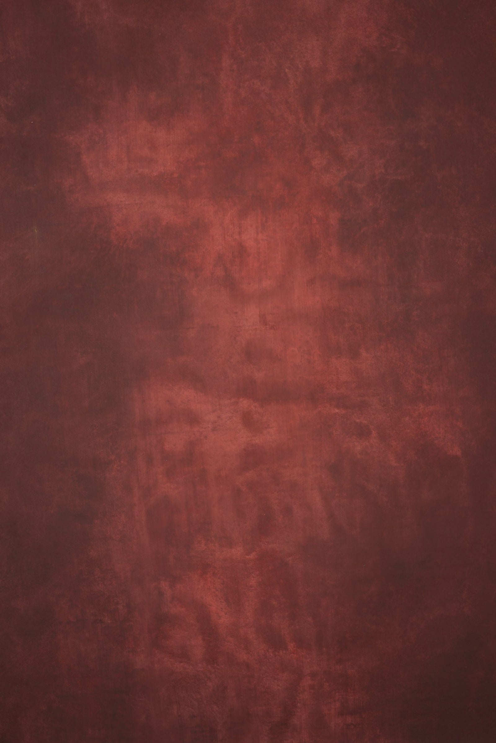 11802 Red Distressed Text M