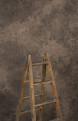 Beige Backdrop Strong Text ST 11837