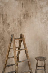 1202 Beige Strong Text L+