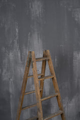 12027 Grey Strong Text L