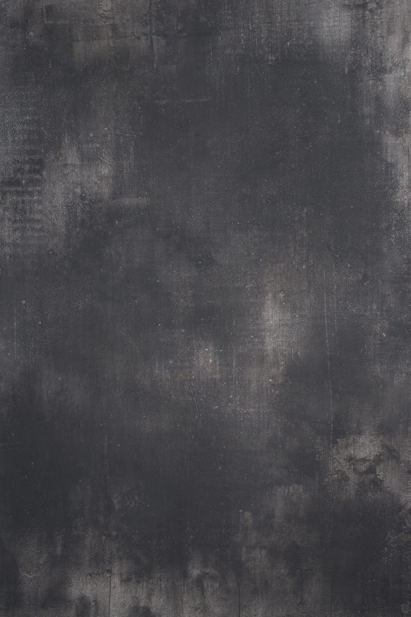 12032 Grey Distressed Text L