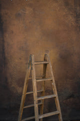 12076 Brown Ochre Strong Text L