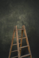12092 Green Distressed Text L