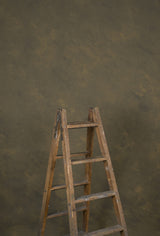 12101 Olive Green Mid Text L