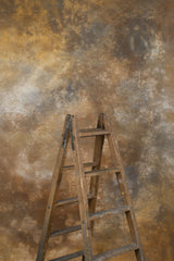 12111 Ochre Strong Text L