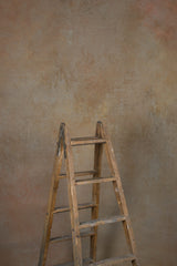 12123 Beige Strong Text L