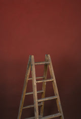 12124 Red Low Text L