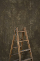 12179 Brown Mid Text M