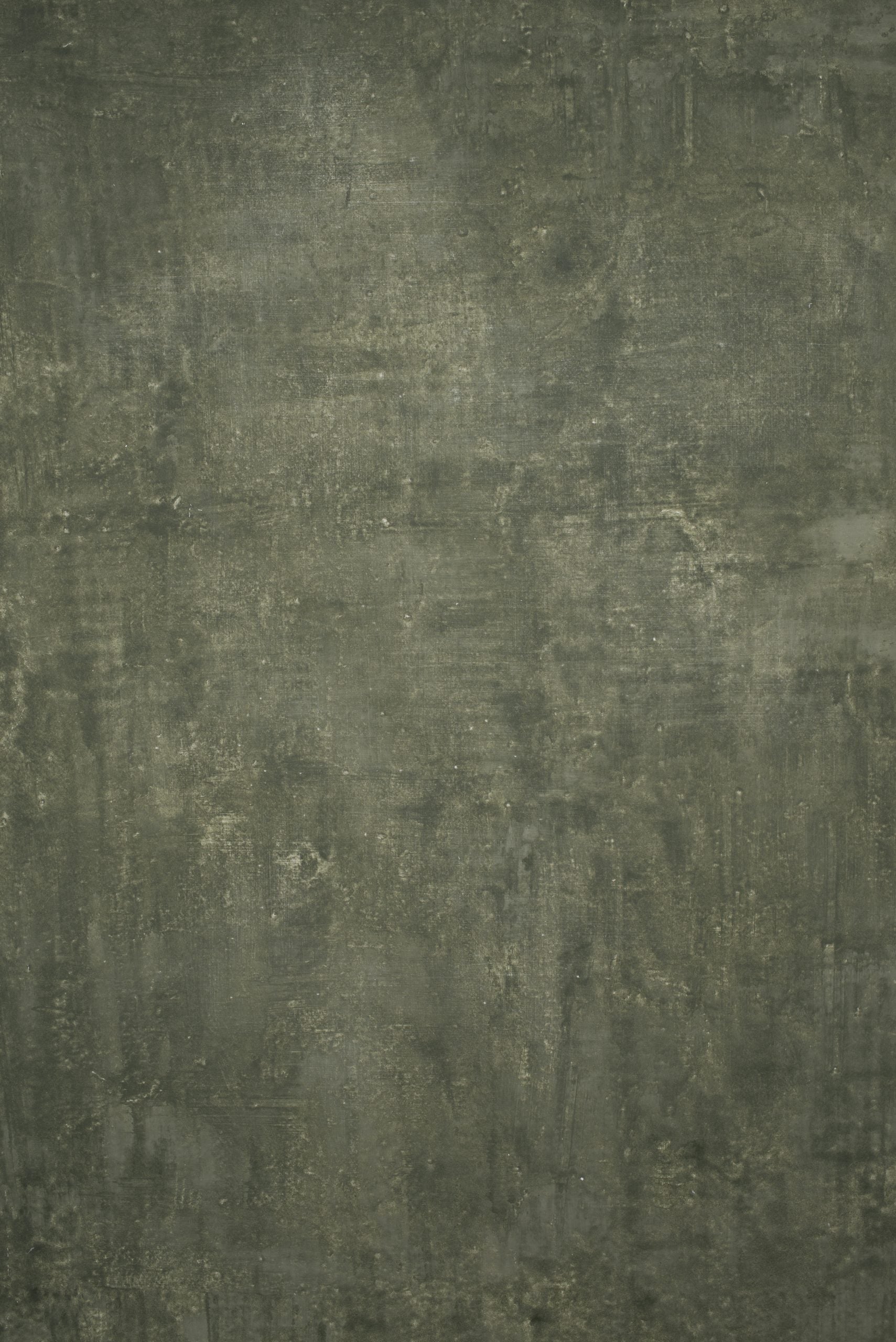12197 Green Distressed Text M