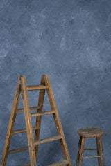 1221 Blue Mid Text L+