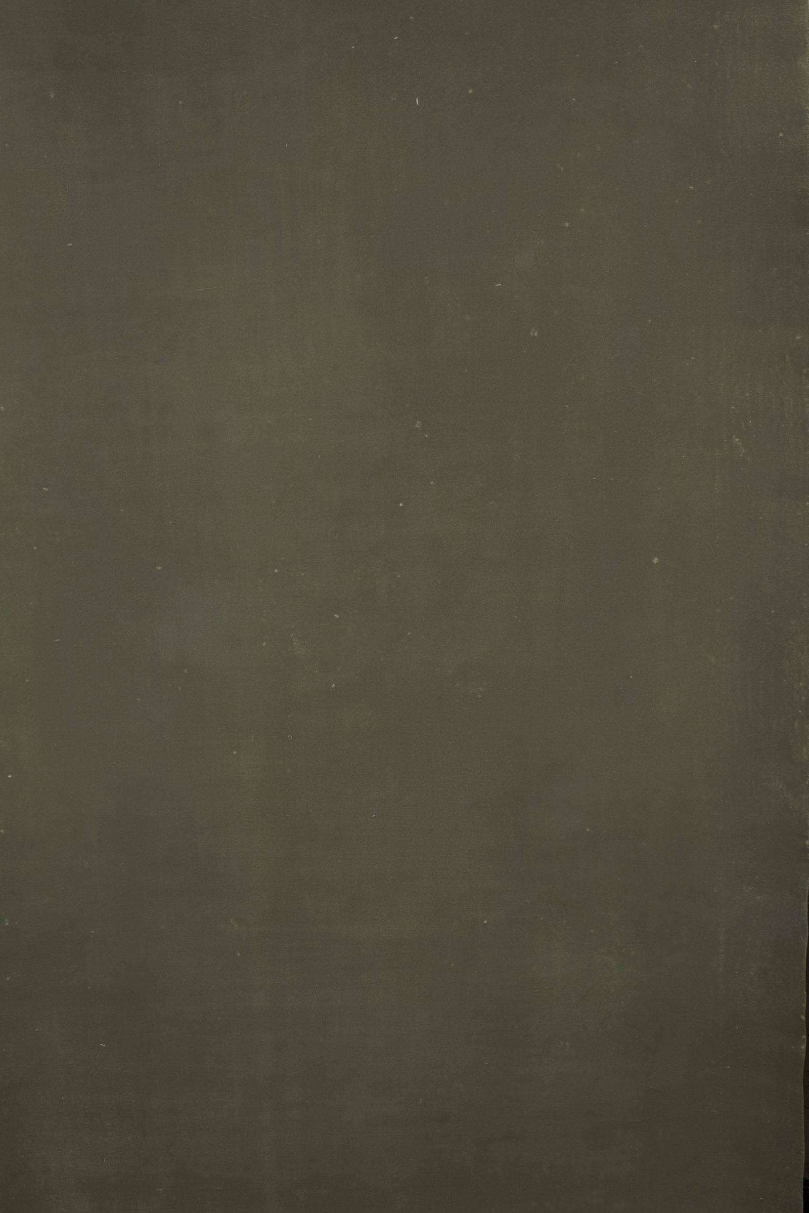 12368 Green Distressed Text XS