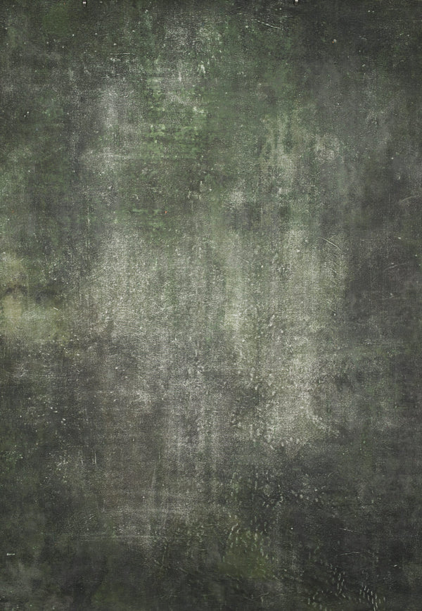 12470 Green Distressed Text M