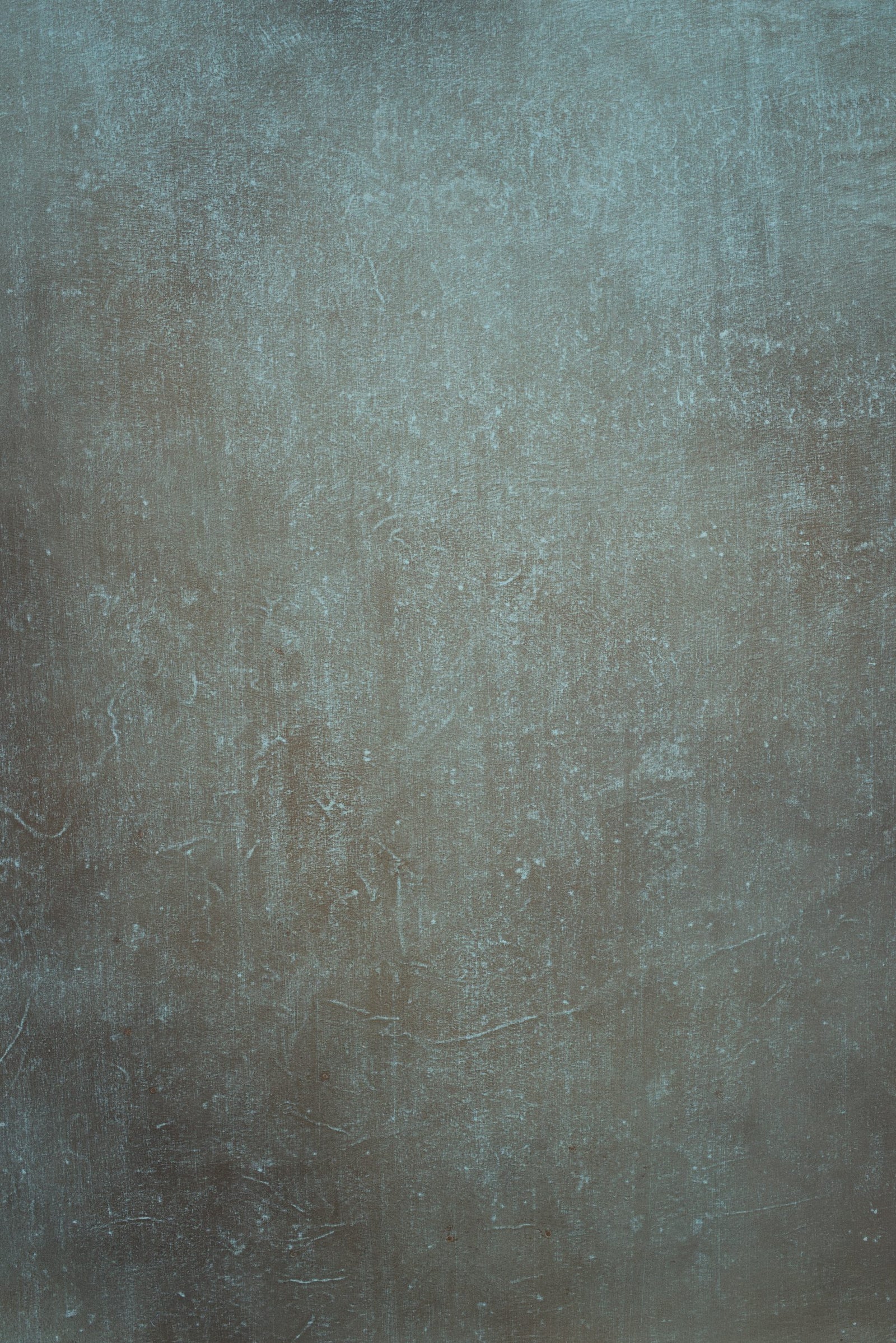 12479 Tirquize Grey Distressed Text M