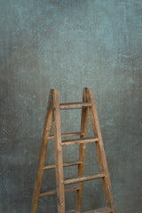 12479 Tirquize Grey Distressed Text M