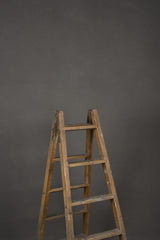 12583 Grey Distressed Text L