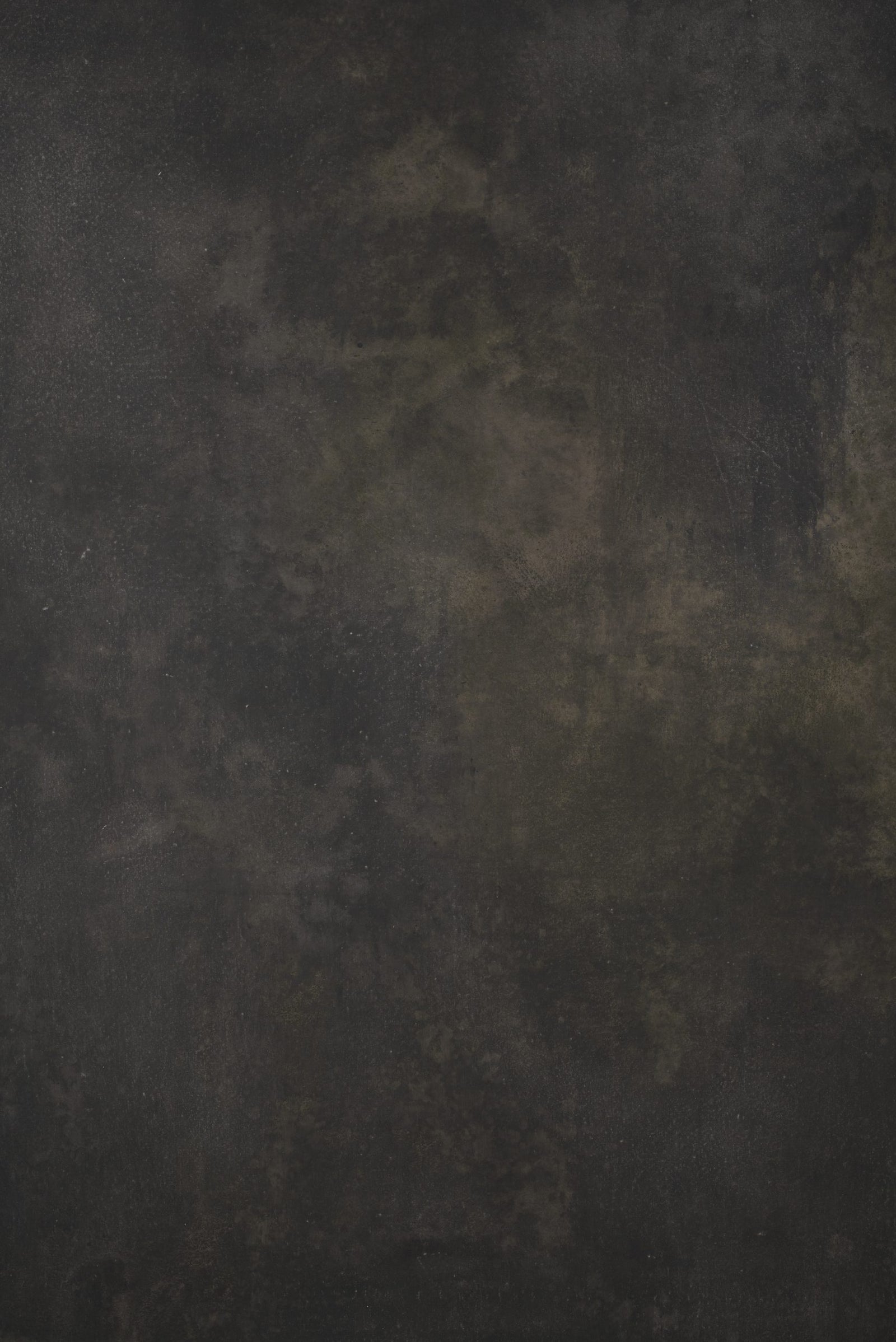 12602 Green Grey Distressed Text L